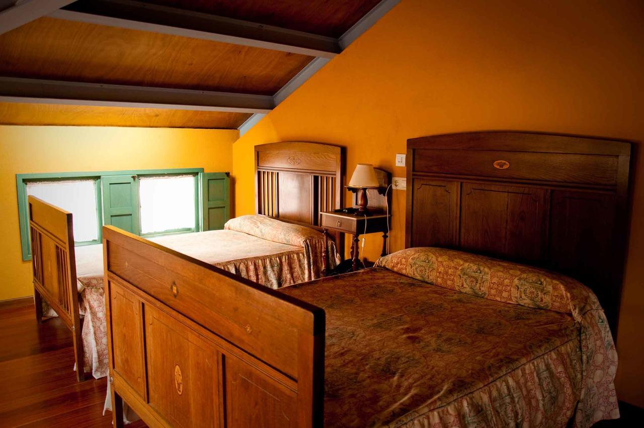 Casa Don Din Guest House Cruces ภายนอก รูปภาพ